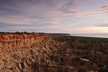 安哥拉安博因港灣機場三字代碼(PBN),安博因港灣機場(Porto Amboim airport)四字碼,安哥拉機場三字碼查詢